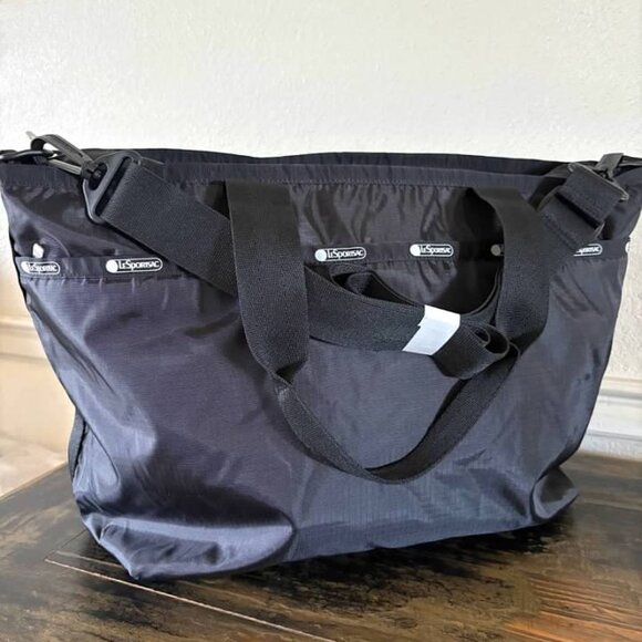 Lesportsac Zip Tote With Shoulder strap Black-NWT - Picture 2 of 4